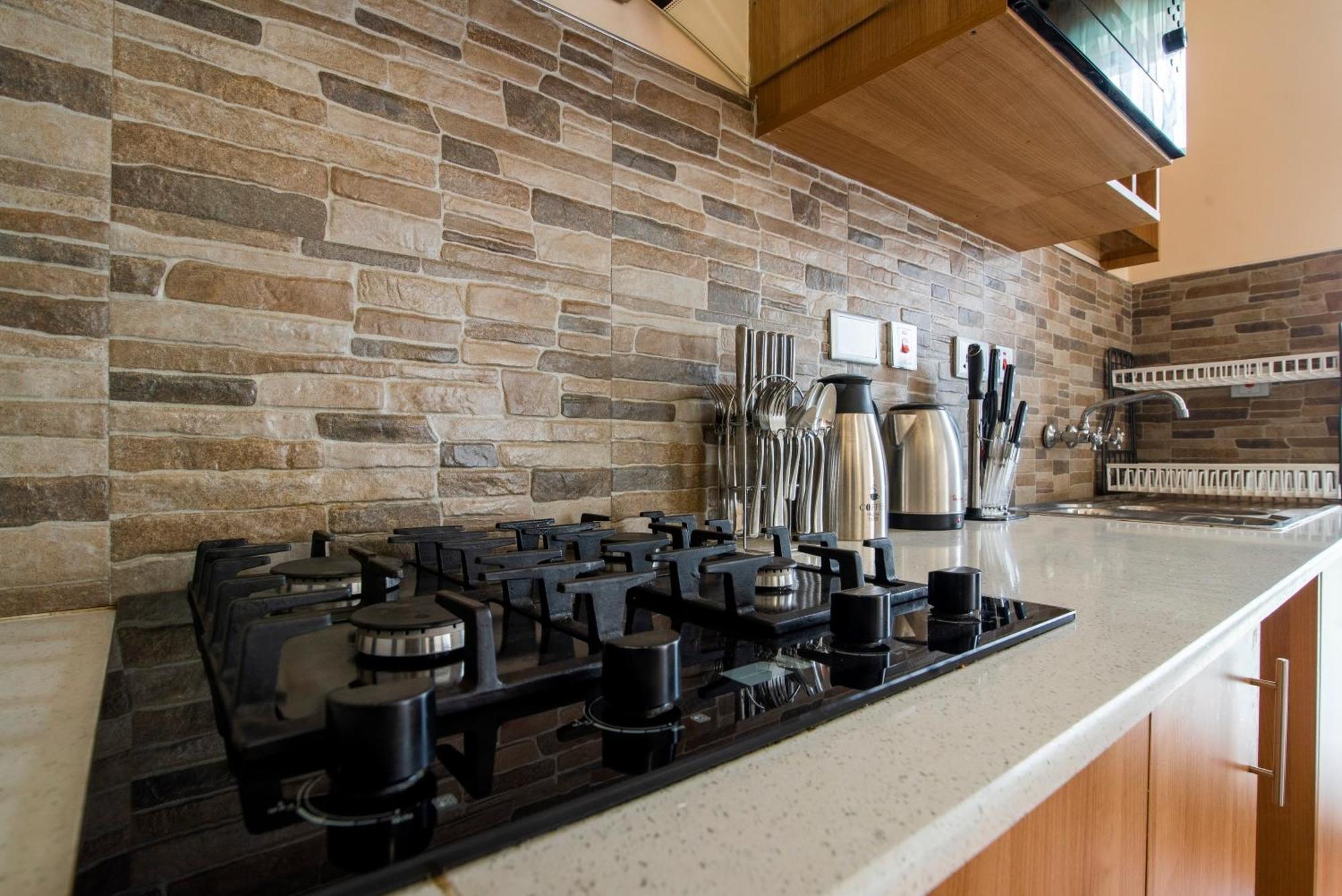 ניירובי Highlands Suites Hotel Apartments מראה חיצוני תמונה