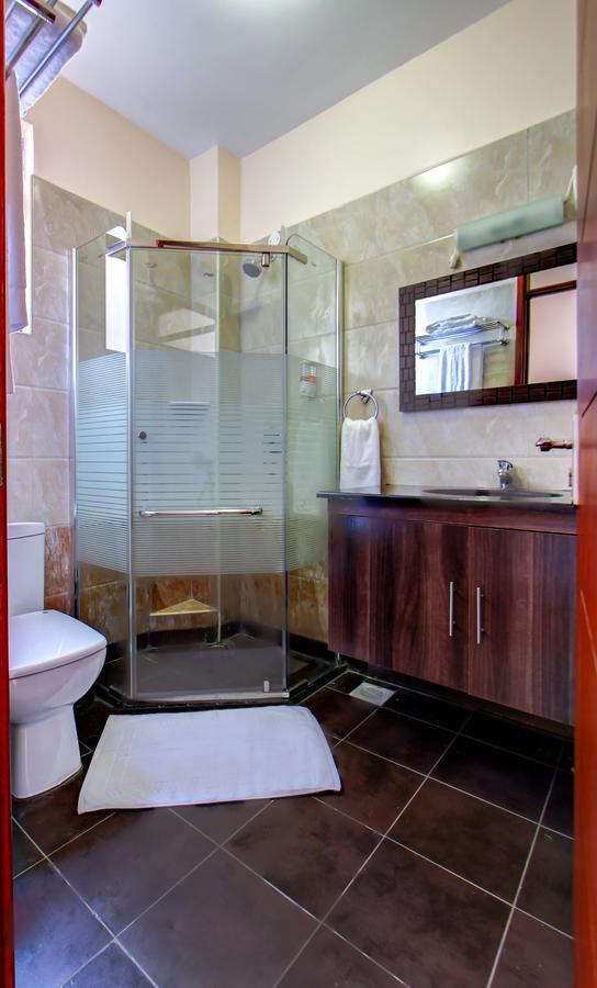 ניירובי Highlands Suites Hotel Apartments מראה חיצוני תמונה